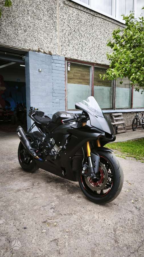 Yamaha R1 998cc, superbikes