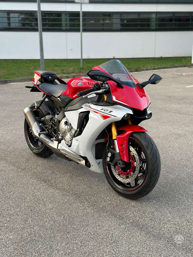 Yamaha R1 998cc, superbikes