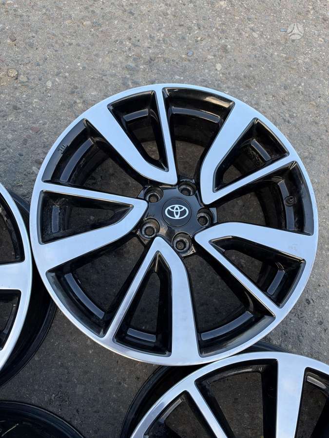 Toyota CHR, легкосплавные , R19