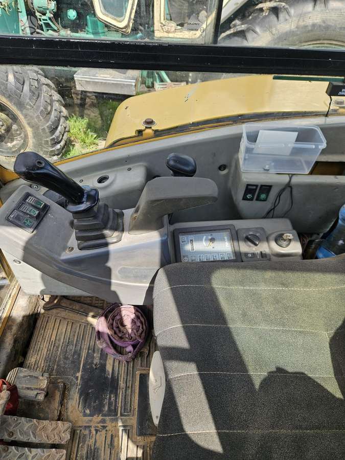 Volvo EC25, мини-экскаваторы