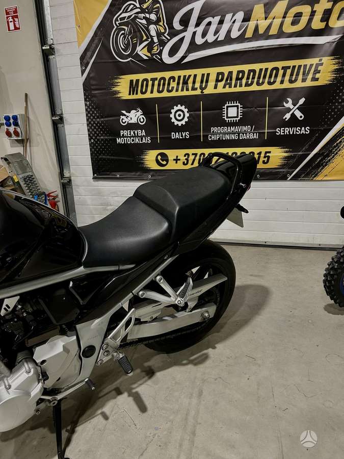 Suzuki GSF (Bandit) 650cc, street / classic