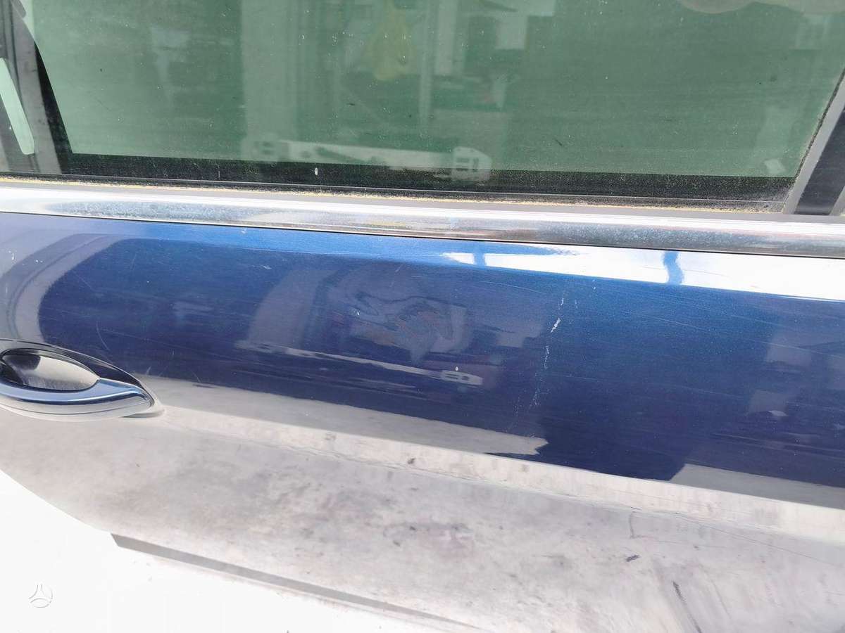 Ford C-MAX doors
