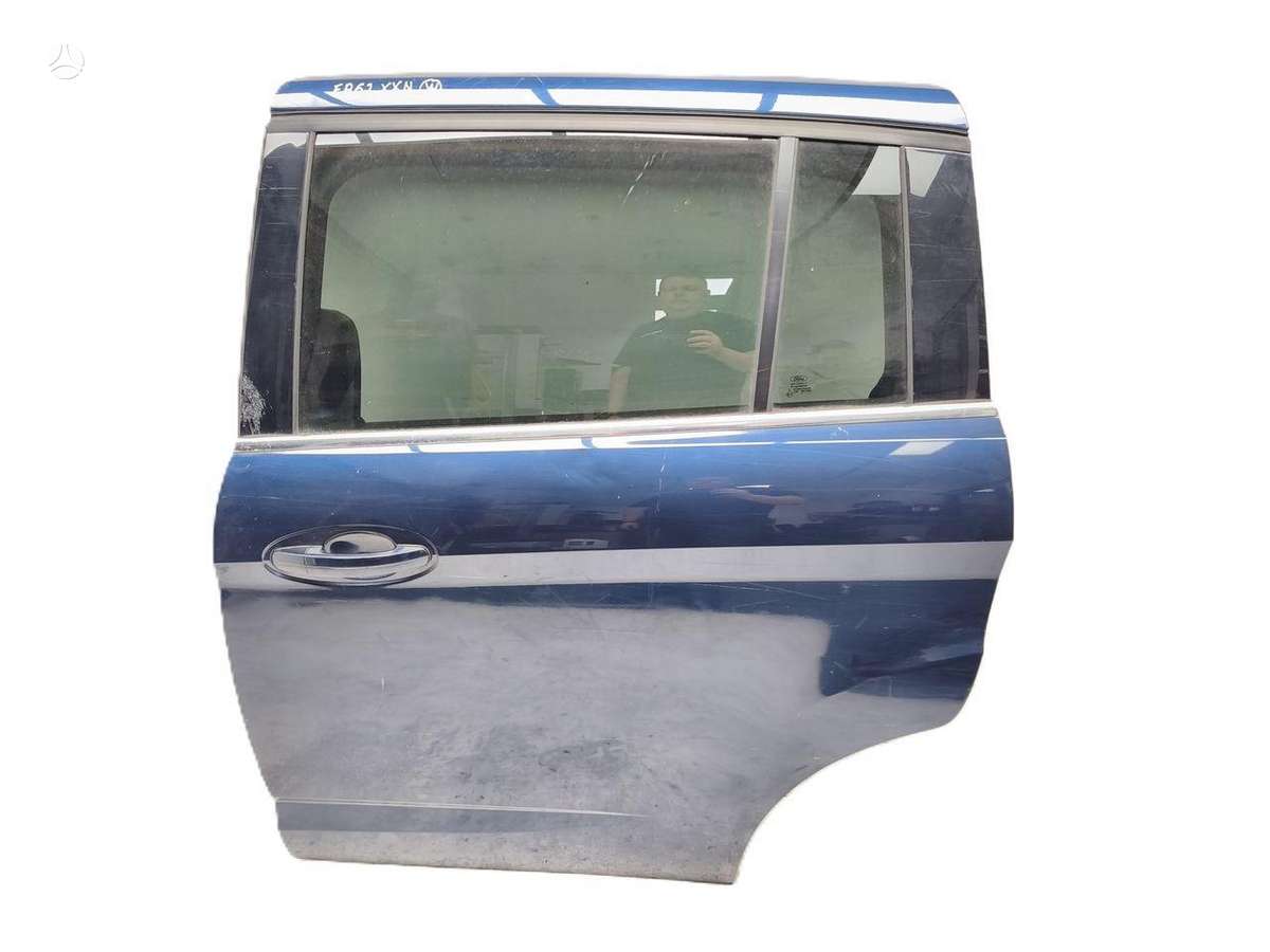 Ford C-MAX doors