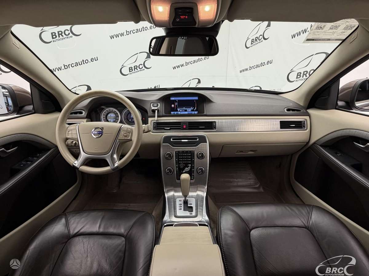 Volvo XC70, 2.4 l., Универсал