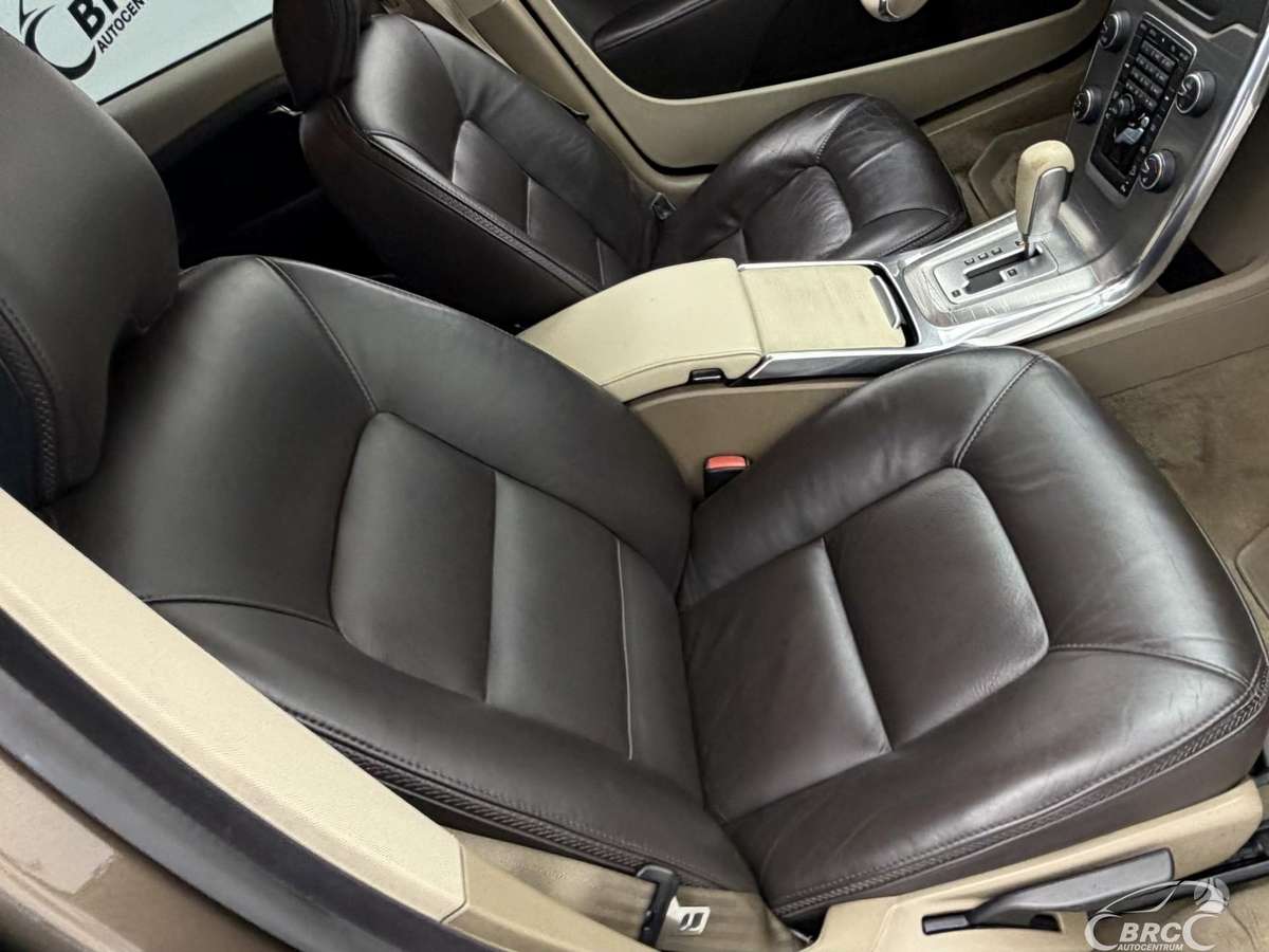 Volvo XC70, 2.4 l., wagon