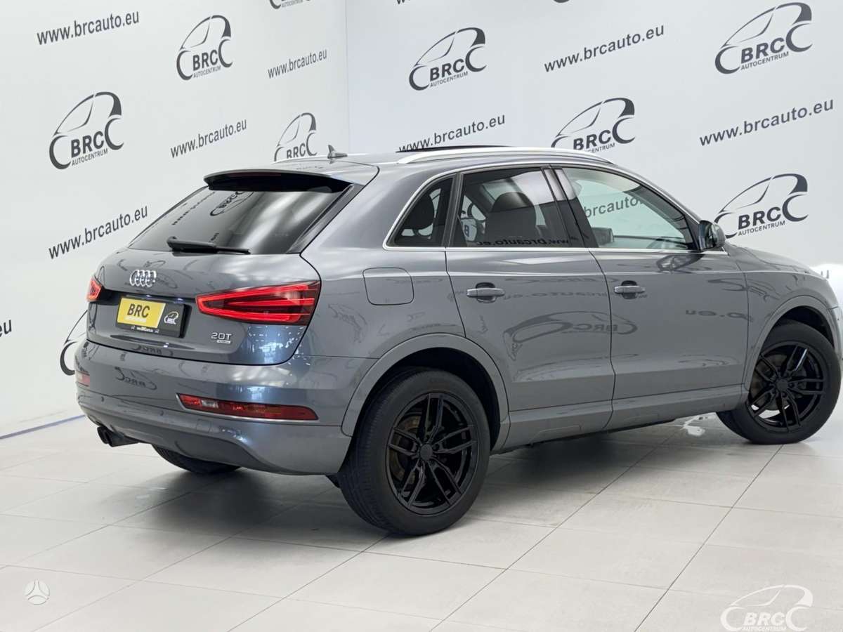 Audi Q3, 2.0 l., off-road / crossover