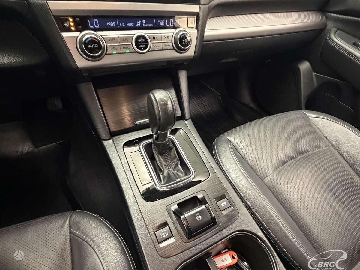 Subaru Outback, 2.5 l., Внедорожник / Кроссовер