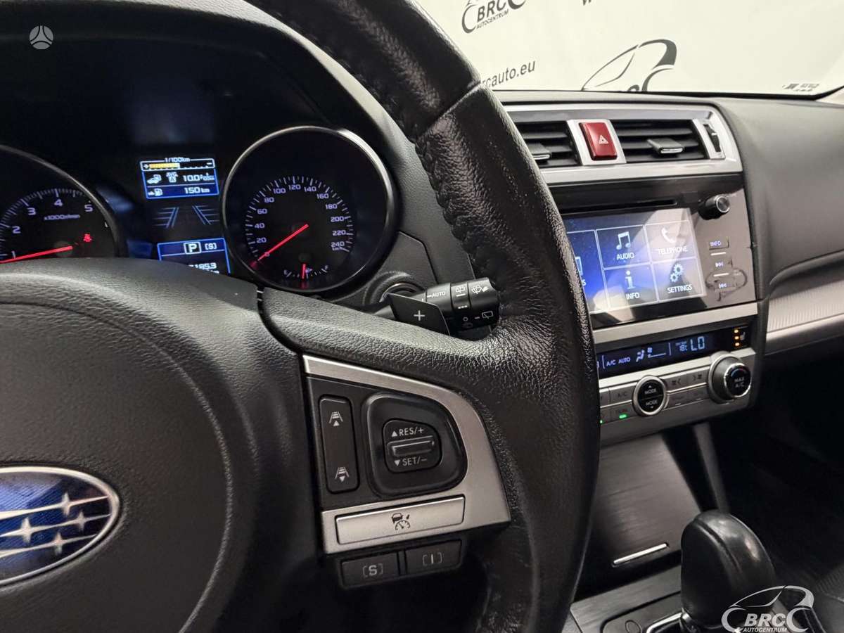 Subaru Outback, 2.5 l., off-road / crossover