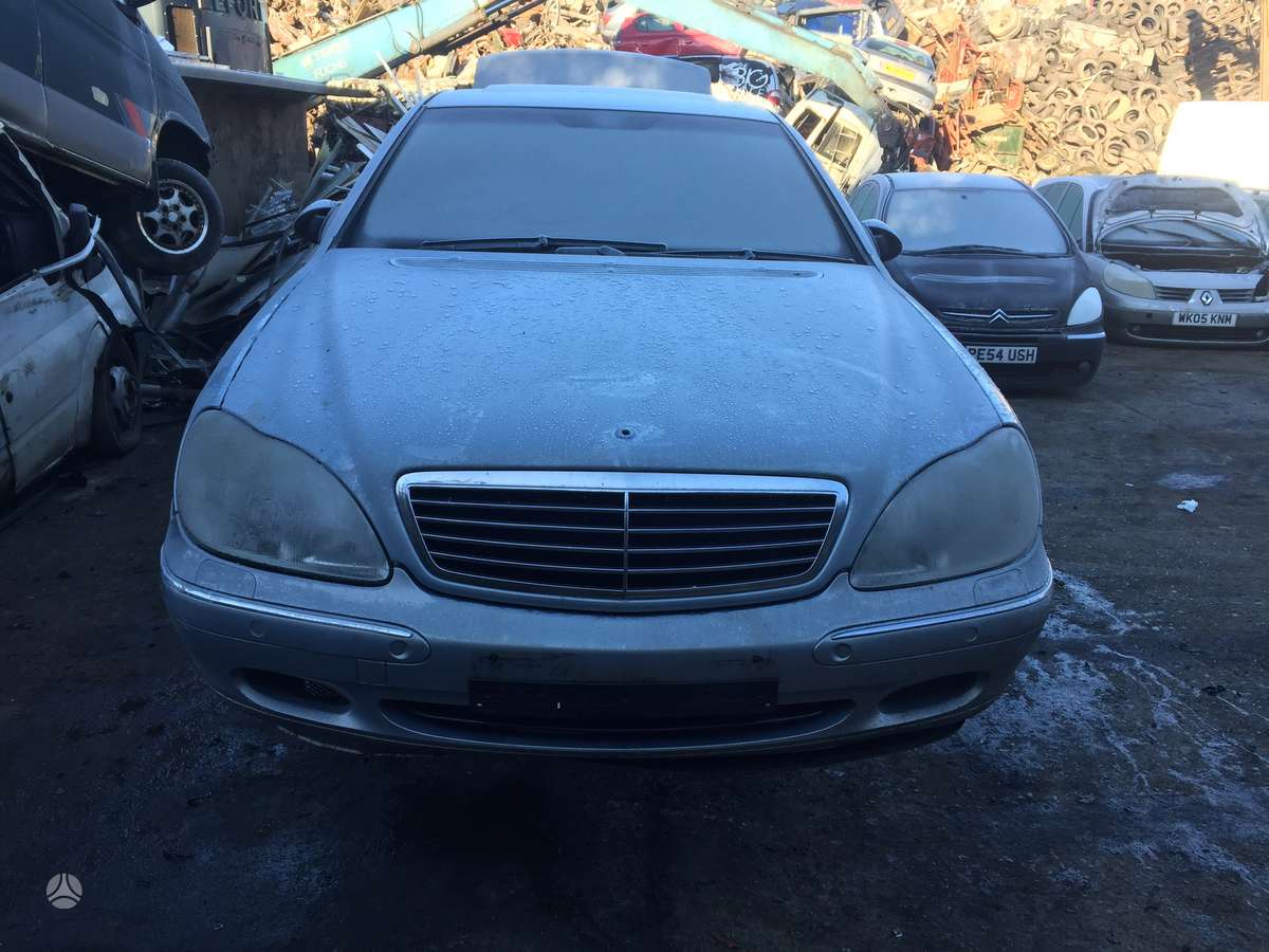Mercedes-Benz S500