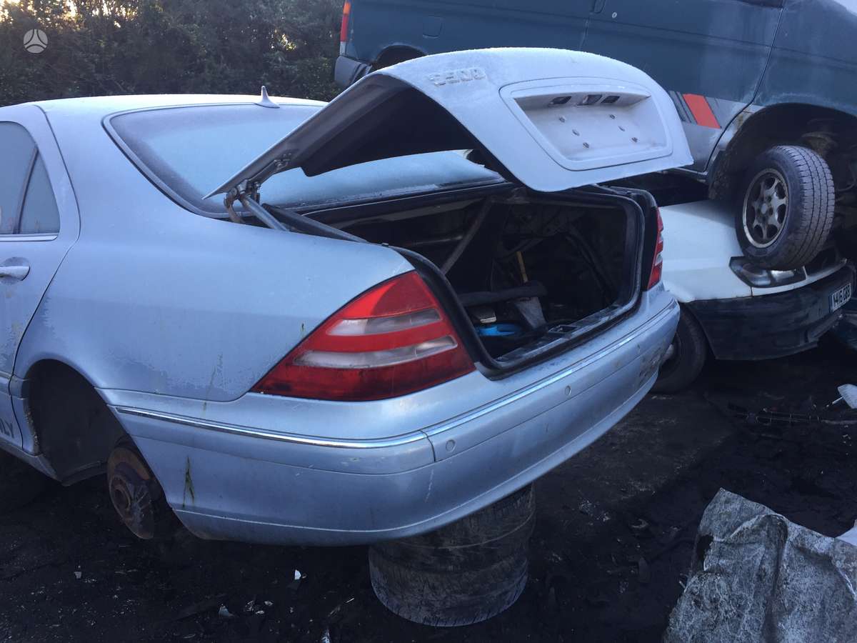 Mercedes-Benz S500