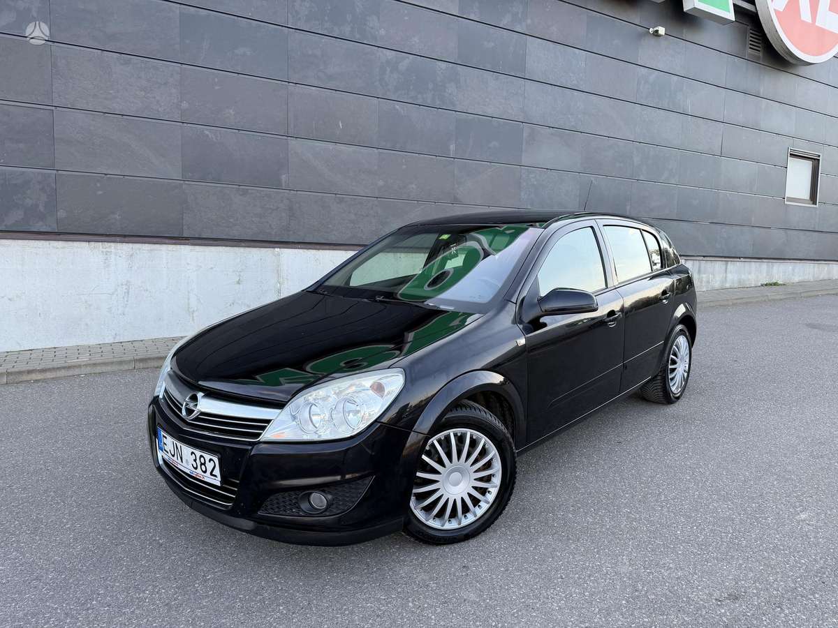 Opel Astra, 1.8 l., hatchback