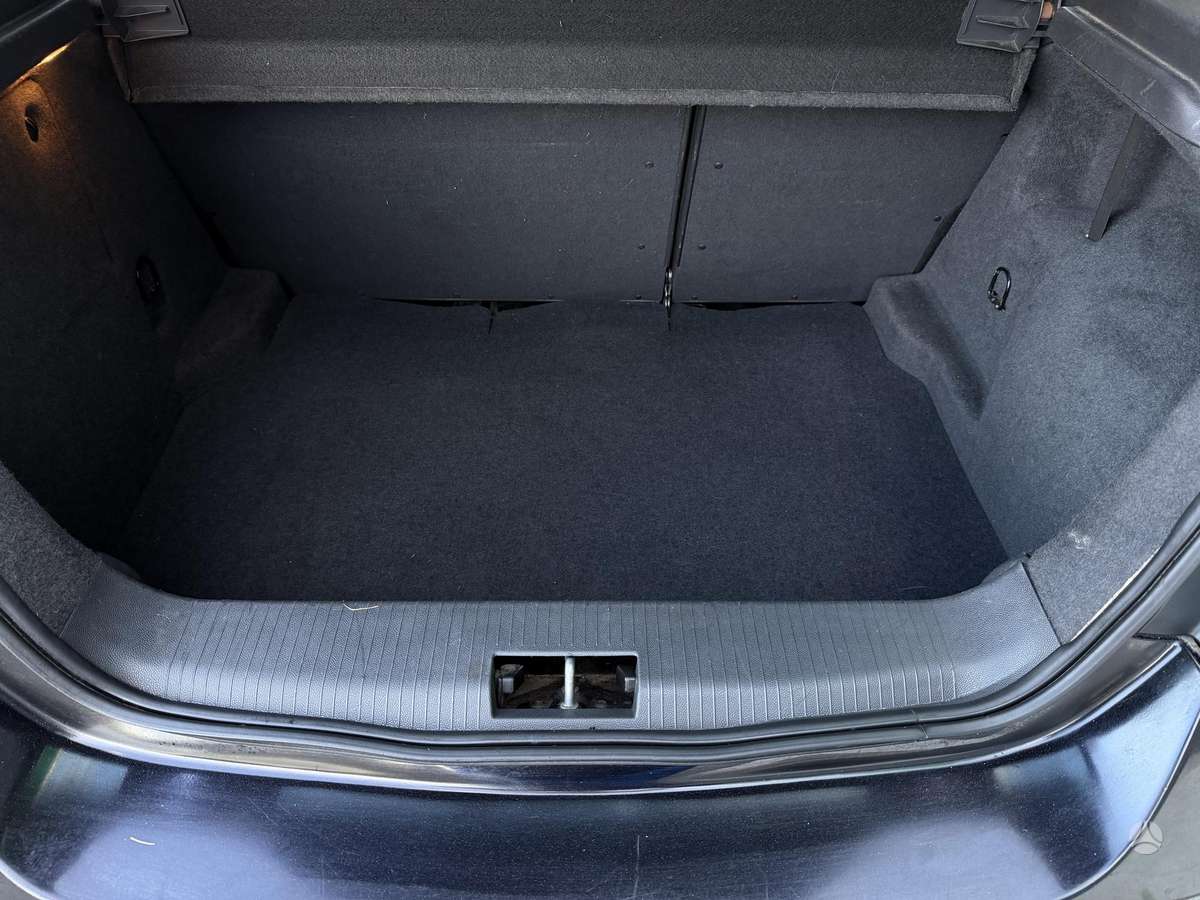 Opel Astra, 1.8 l., Хэтчбек
