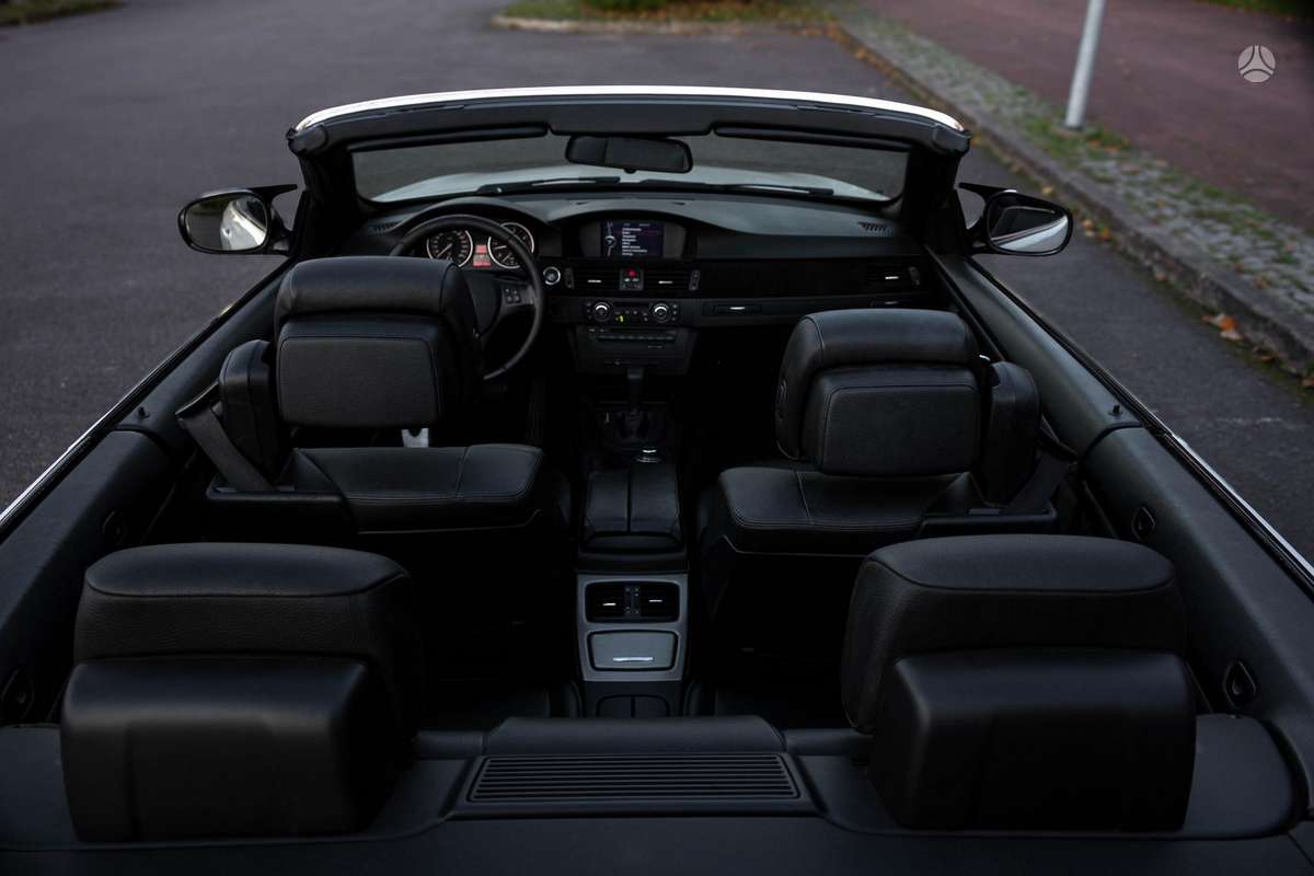 BMW 330, convertible
