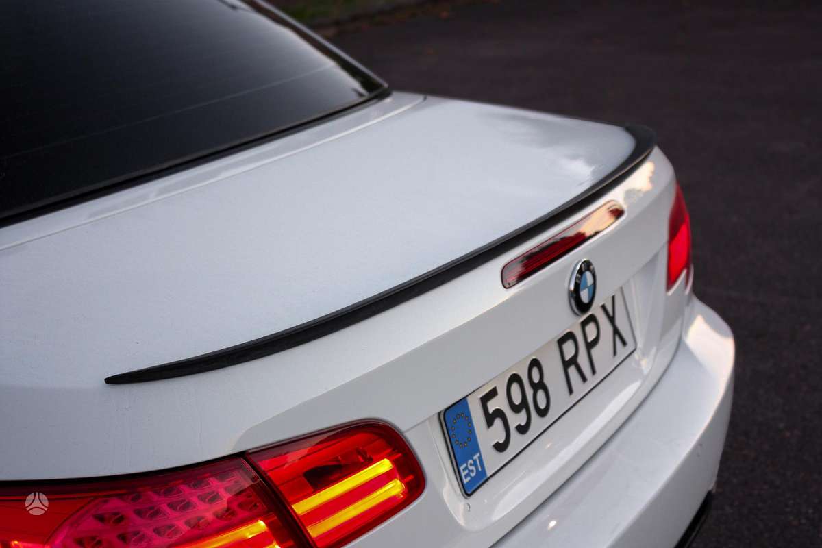 BMW 330, convertible