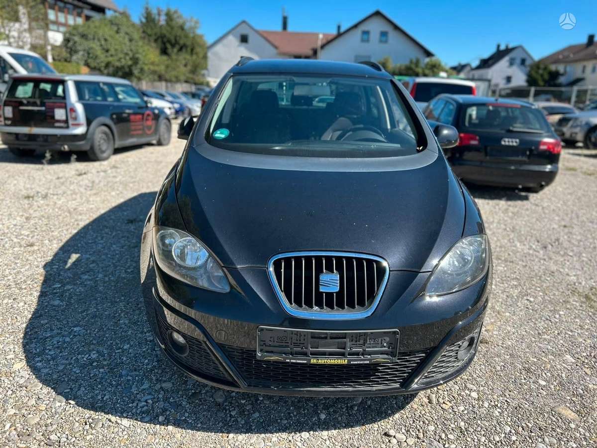Seat Altea XL dalimis
