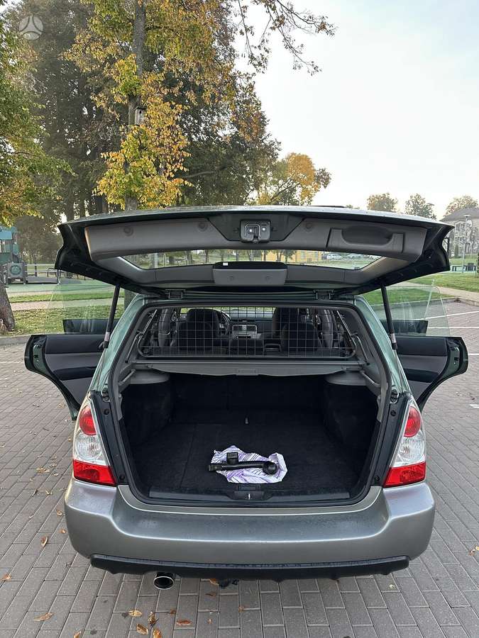 Subaru Forester, 2.0 l., wagon