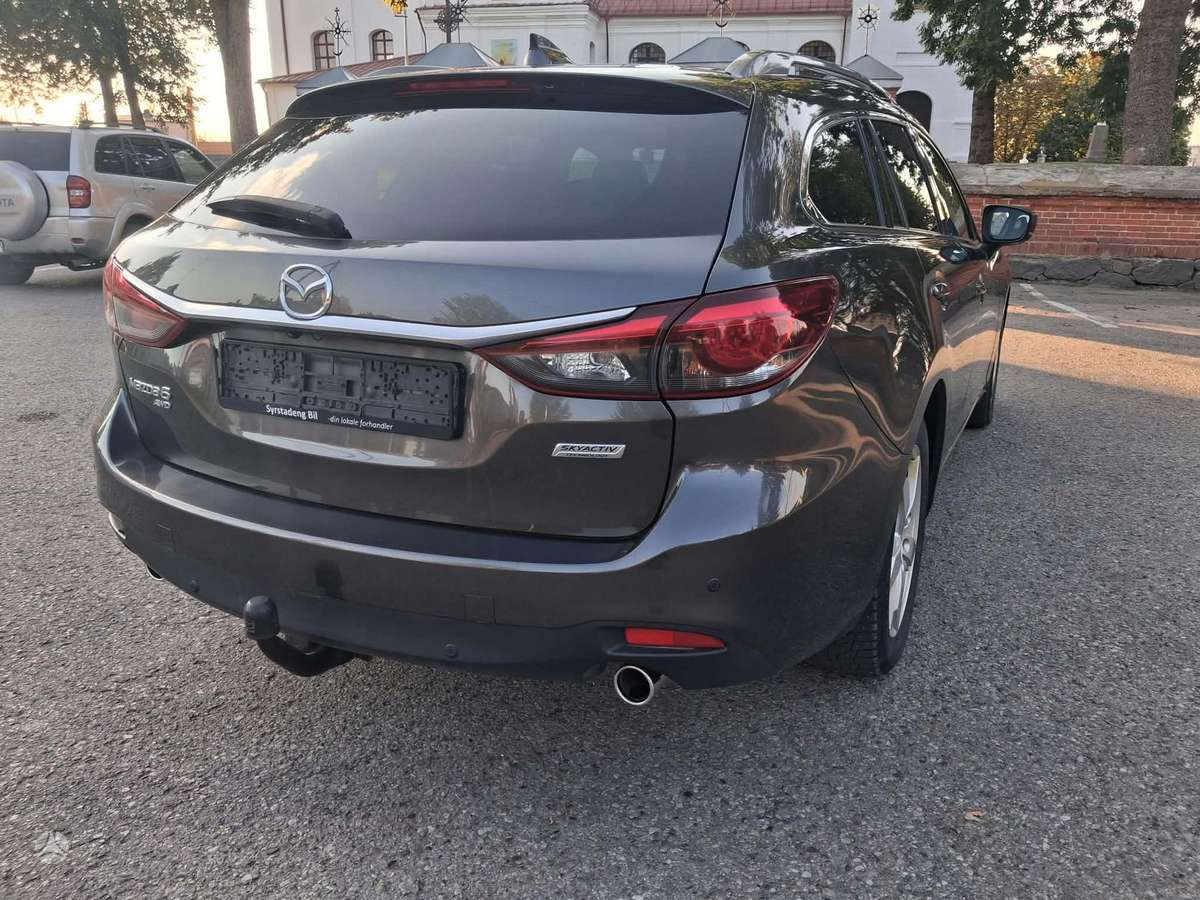 Mazda 6, 2.2 l., universalas