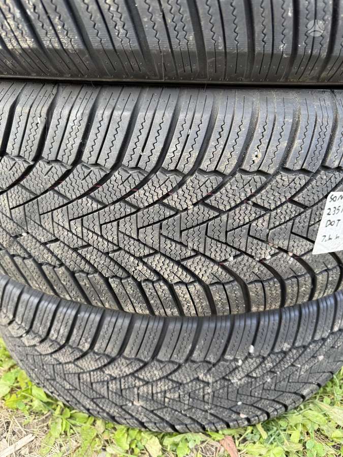 Sonix, winter 235/55 R19