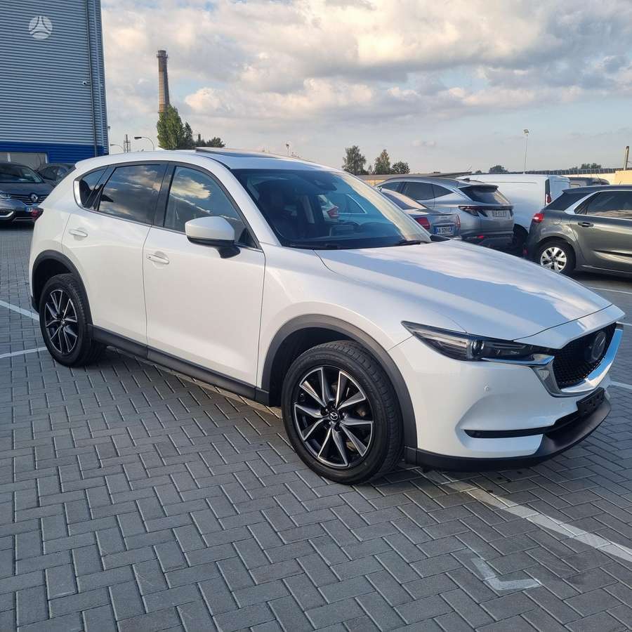 Mazda CX-5, 2.2 l., off-road / crossover