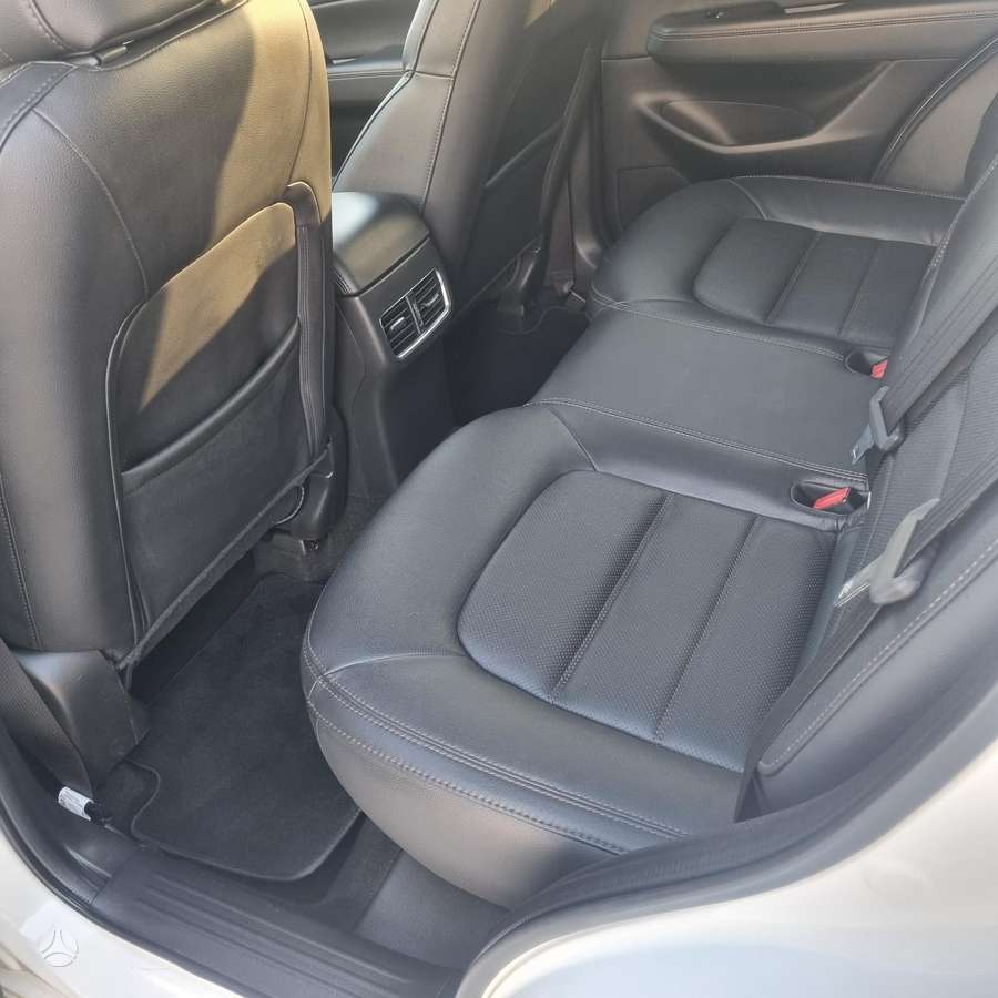 Mazda CX-5, 2.2 l., off-road / crossover