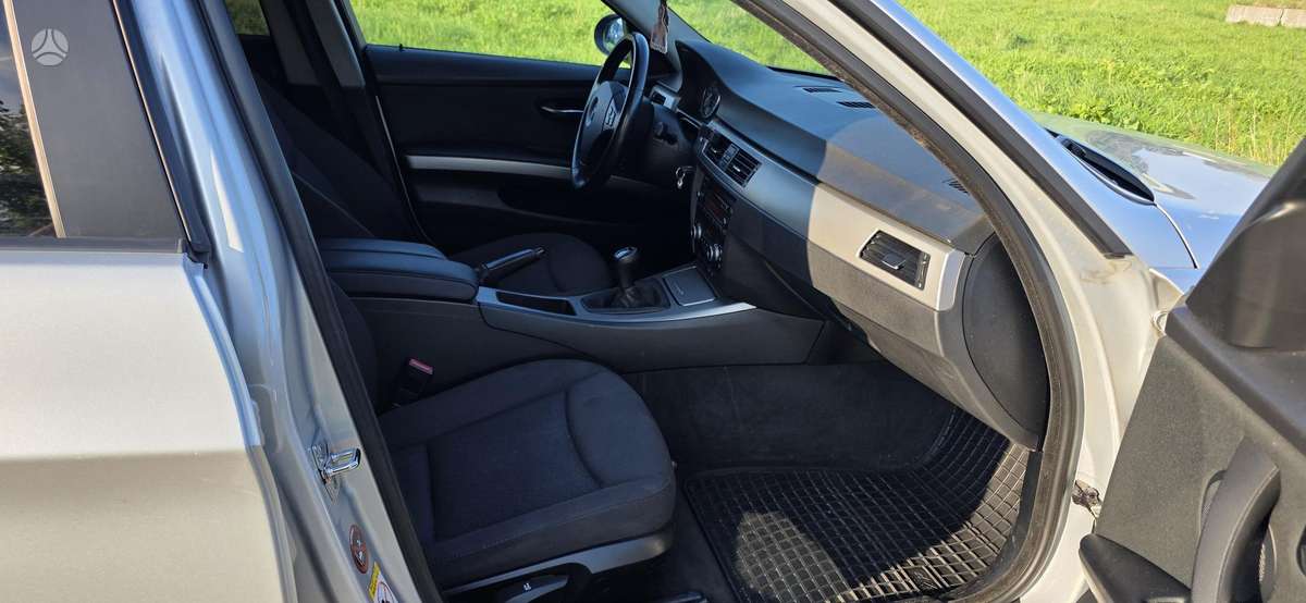 BMW 318, 2.0 l., Универсал