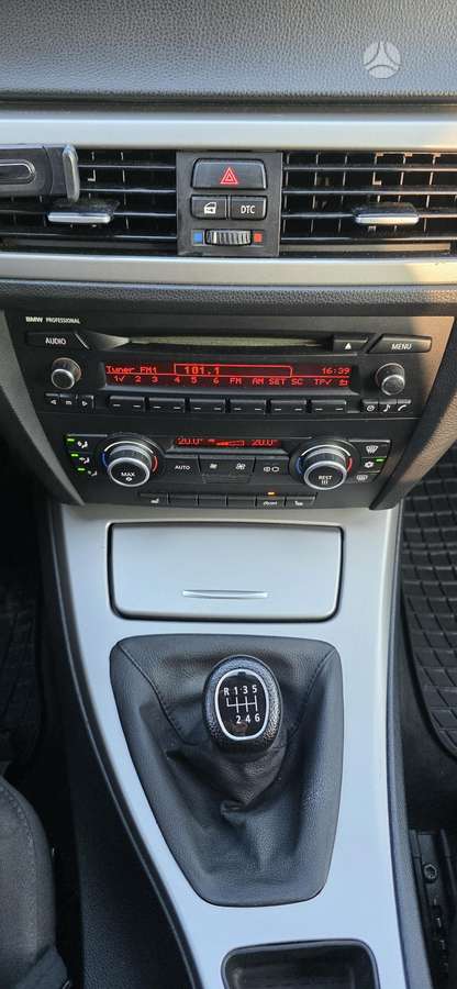 BMW 318, 2.0 l., wagon
