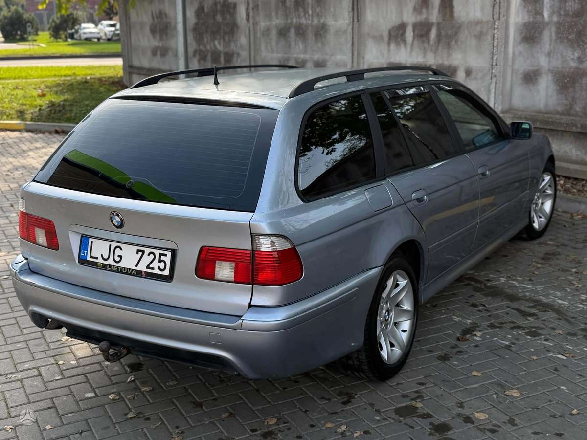 BMW 525, 2.5 l., wagon