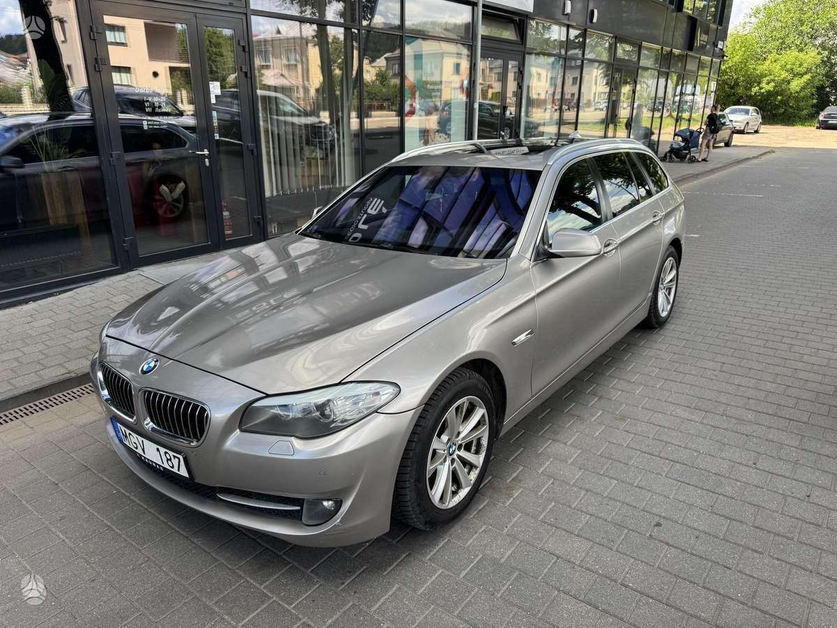 BMW 520, 2.0 l., Универсал