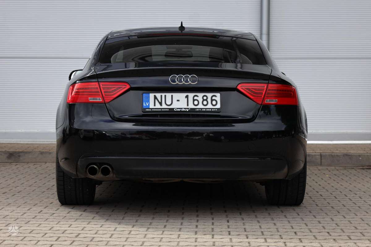 Audi A5, 2.0 l., hatchback