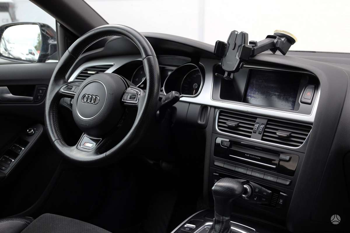 Audi A5, 2.0 l., Хэтчбек