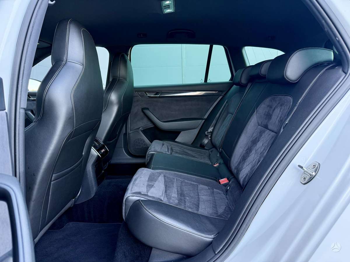 Skoda Superb, 2.0 l., wagon