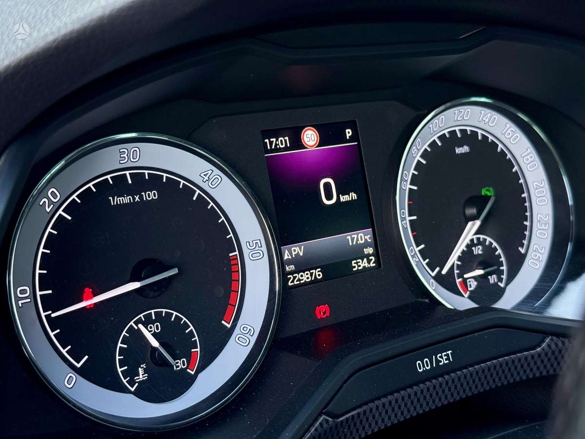 Skoda Superb, 2.0 l., wagon