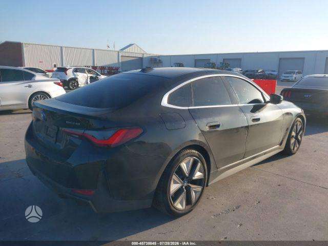 BMW i4, hatchback