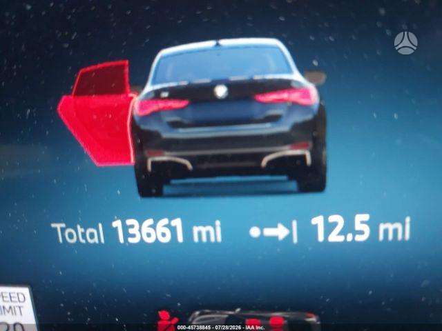 BMW i4, hatchback