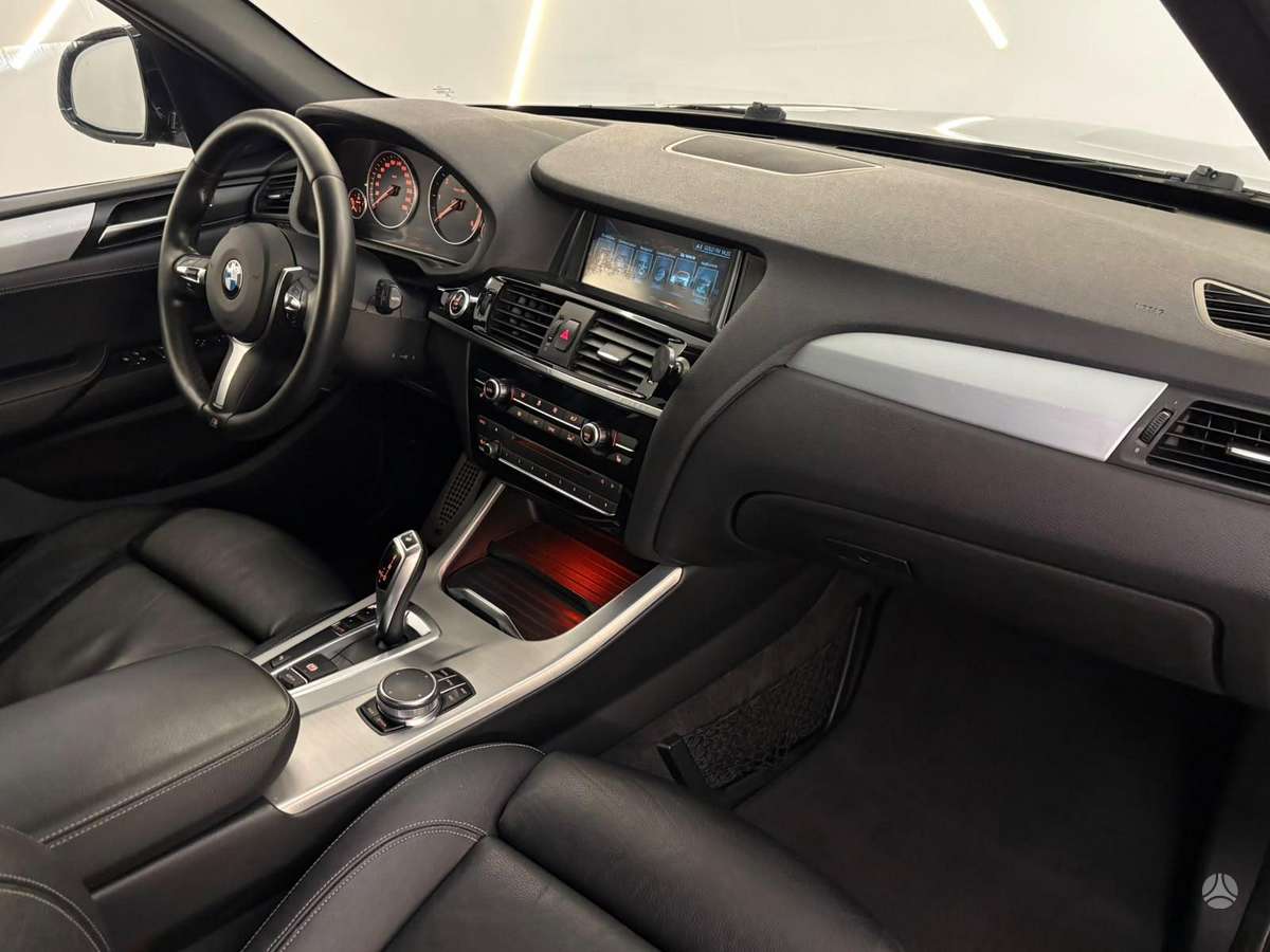 BMW X3, 2.0 l., Внедорожник / Кроссовер