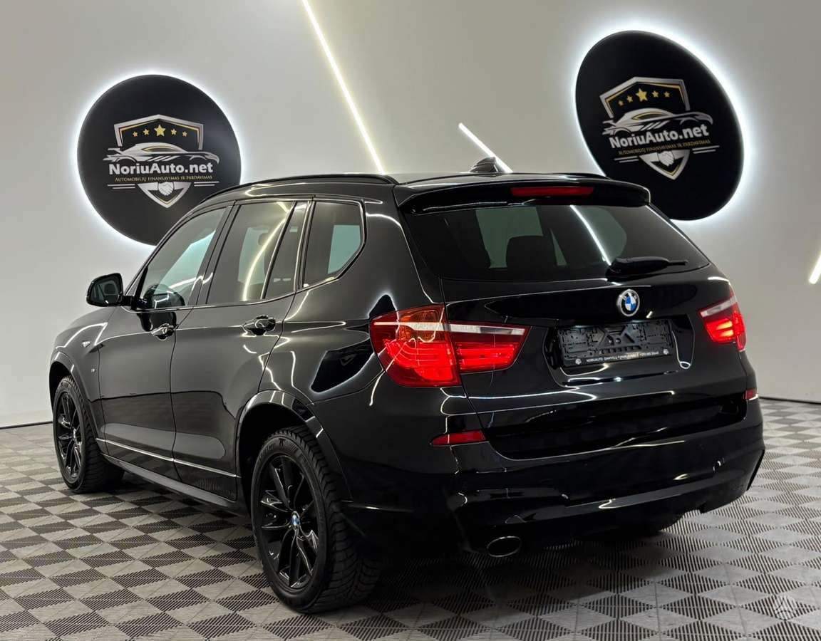 BMW X3, 2.0 l., off-road / crossover