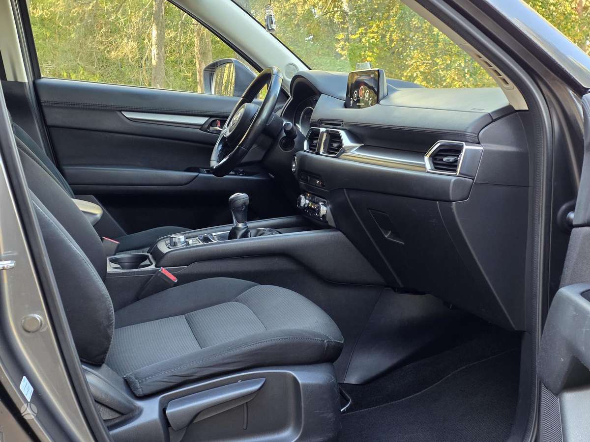 Mazda CX-5, 2.2 l., Внедорожник / Кроссовер