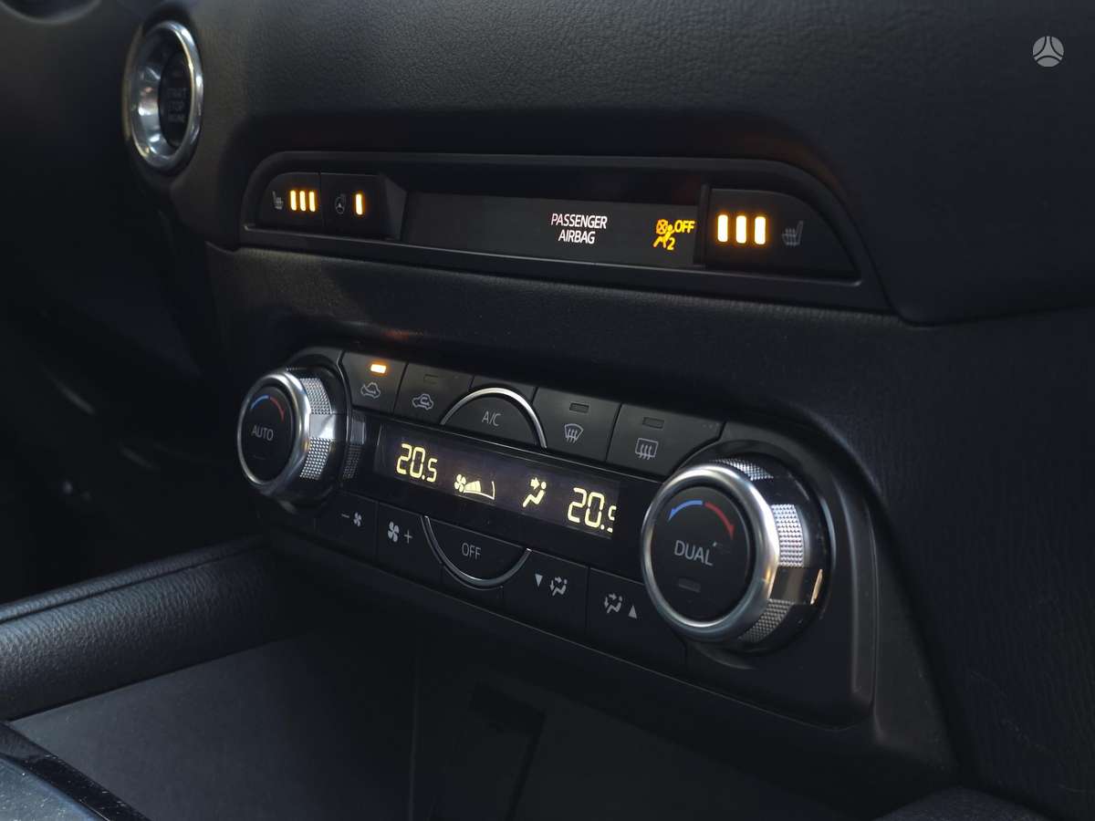 Mazda CX-5, 2.2 l., Внедорожник / Кроссовер