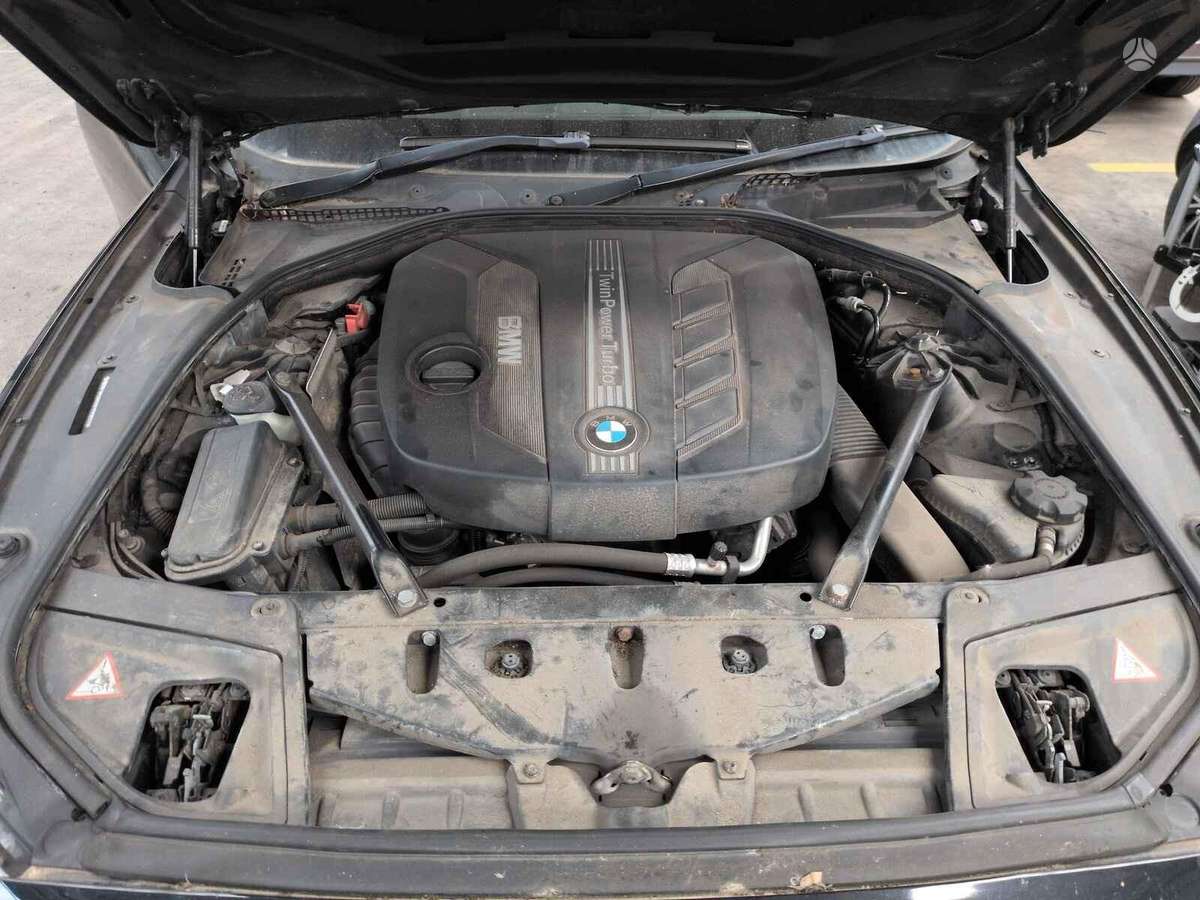 BMW 5 serija