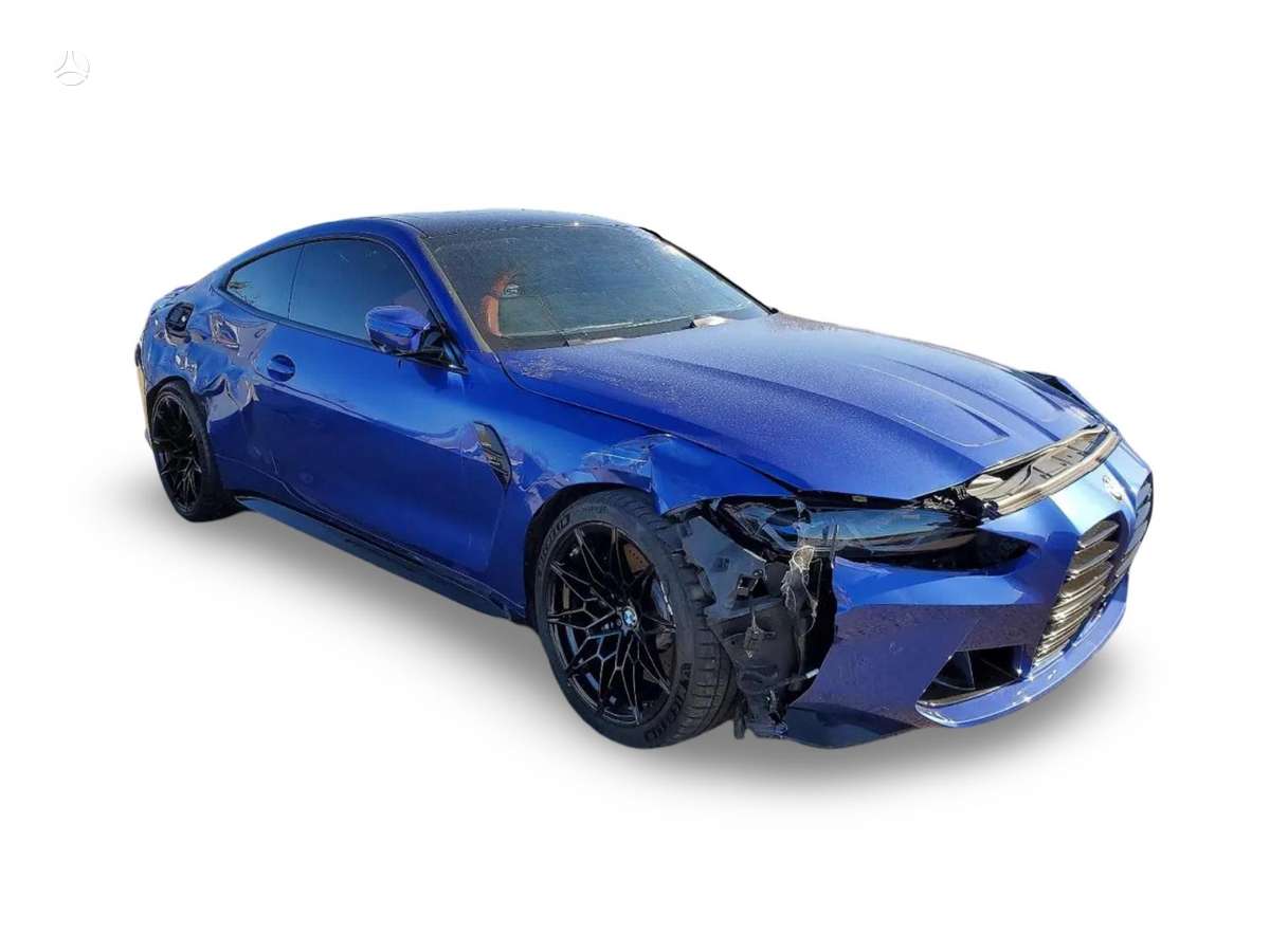 BMW M4 dalimis