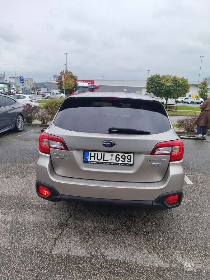 Subaru Outback, 2.0 l., wagon