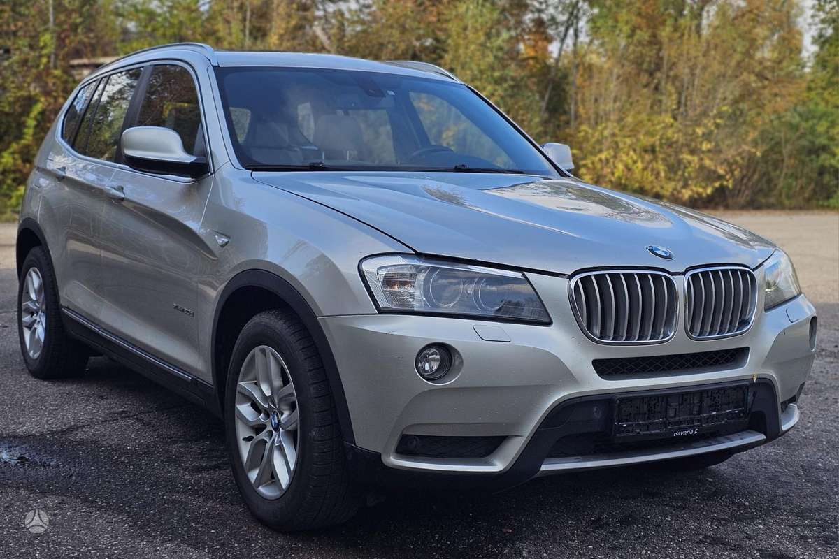 BMW X3, 2.0 l., off-road / crossover