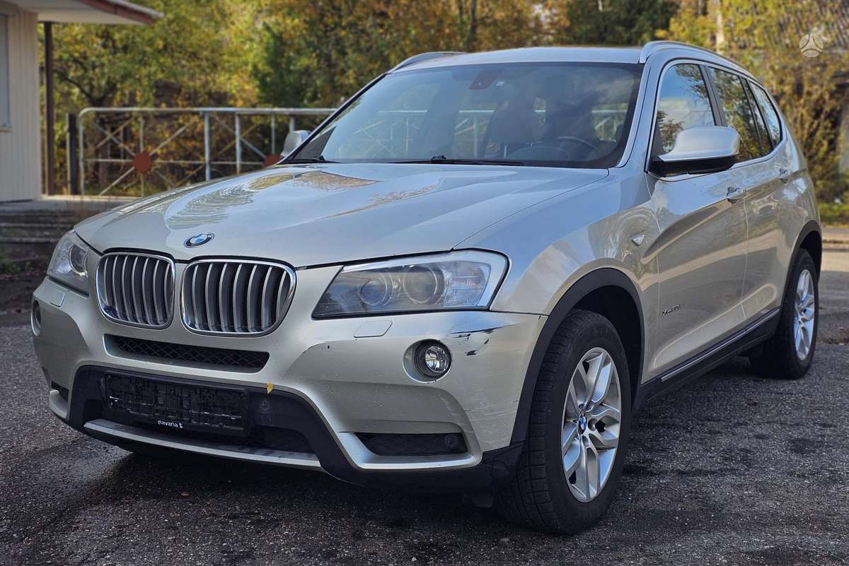 BMW X3, 2.0 l., off-road / crossover