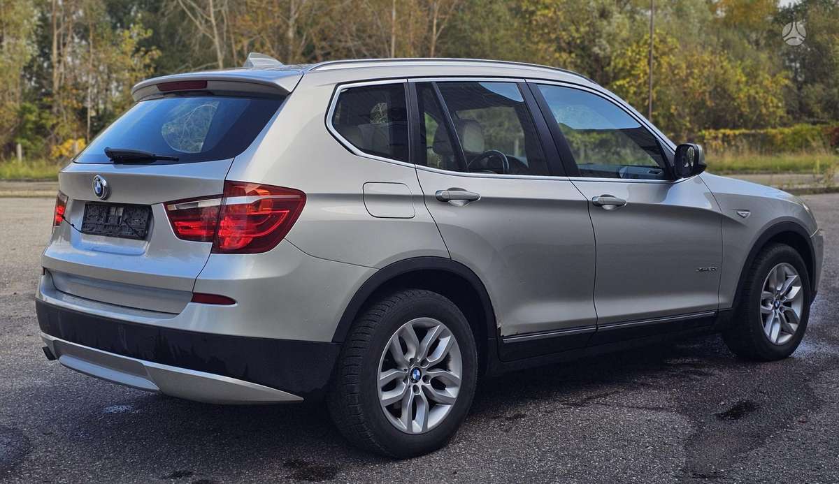 BMW X3, 2.0 l., off-road / crossover