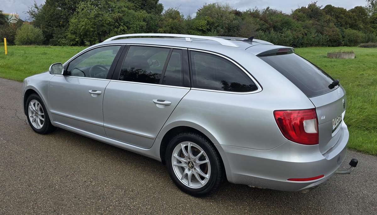 Skoda Superb, 1.6 l., wagon