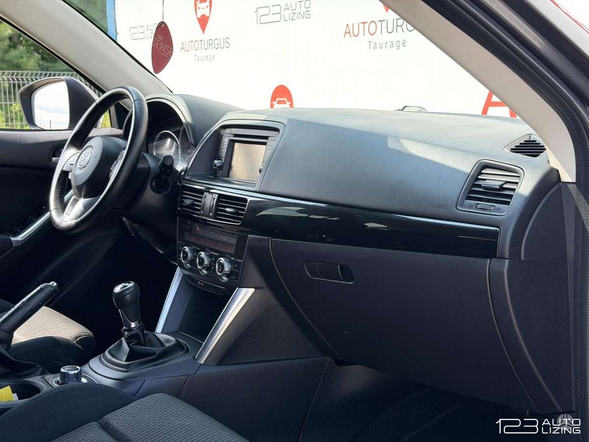 Mazda CX-5, 2.2 l., Внедорожник / Кроссовер