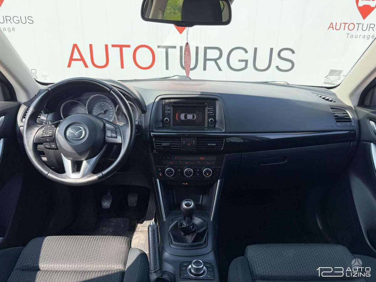 Mazda CX-5, 2.2 l., off-road / crossover