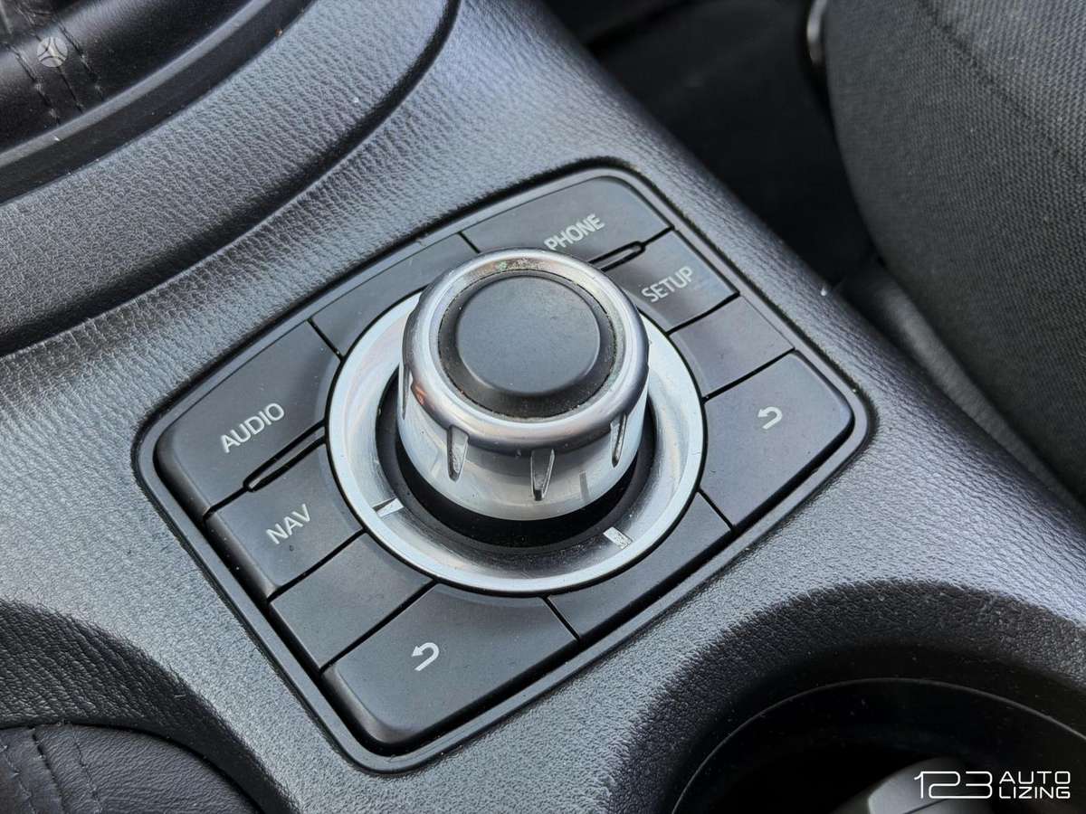 Mazda CX-5, 2.2 l., Внедорожник / Кроссовер