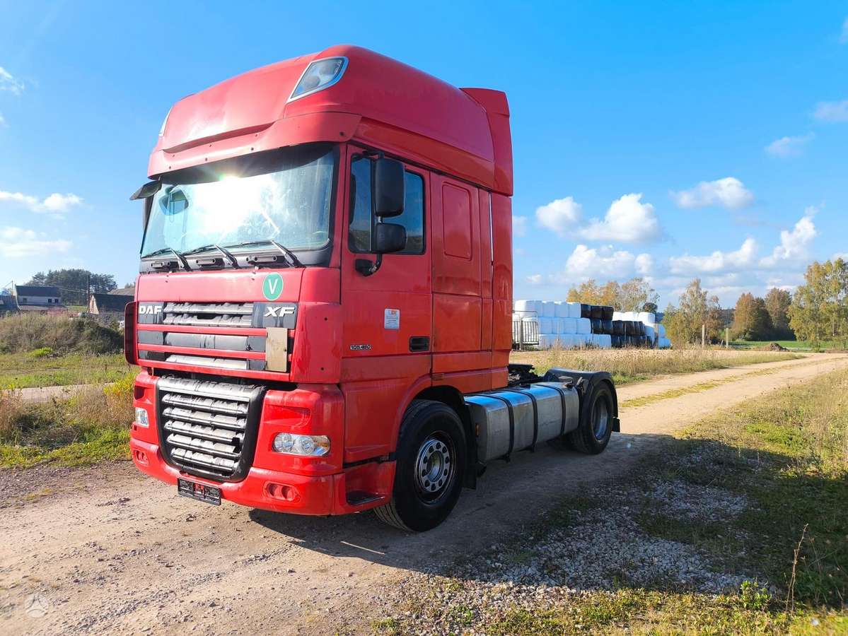 DAF XF105.460 RETARDER, double sleeper