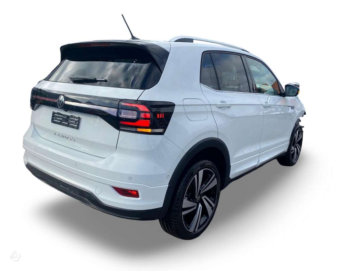 Volkswagen T-Cross по частям